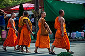 Chiang Mai - Buddhist monks at Wat Phra Singh temple. 